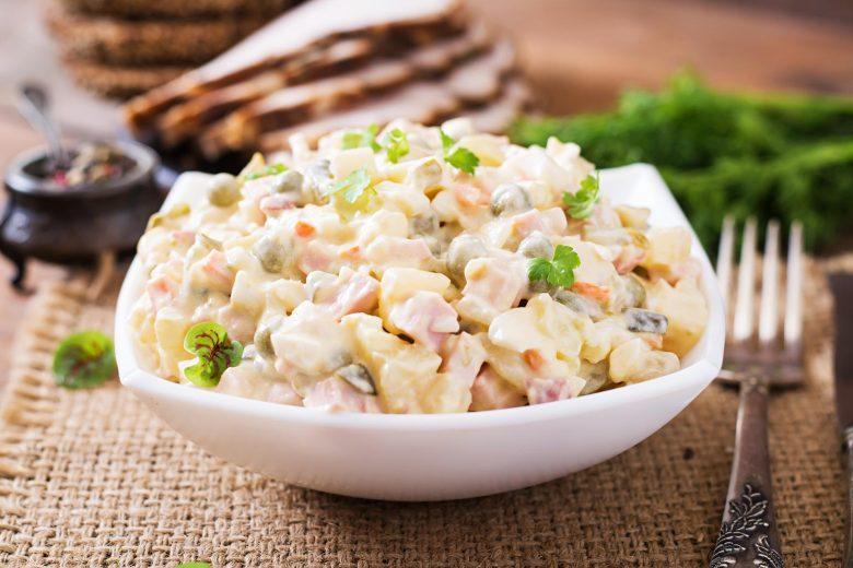 Salada de maionese completa