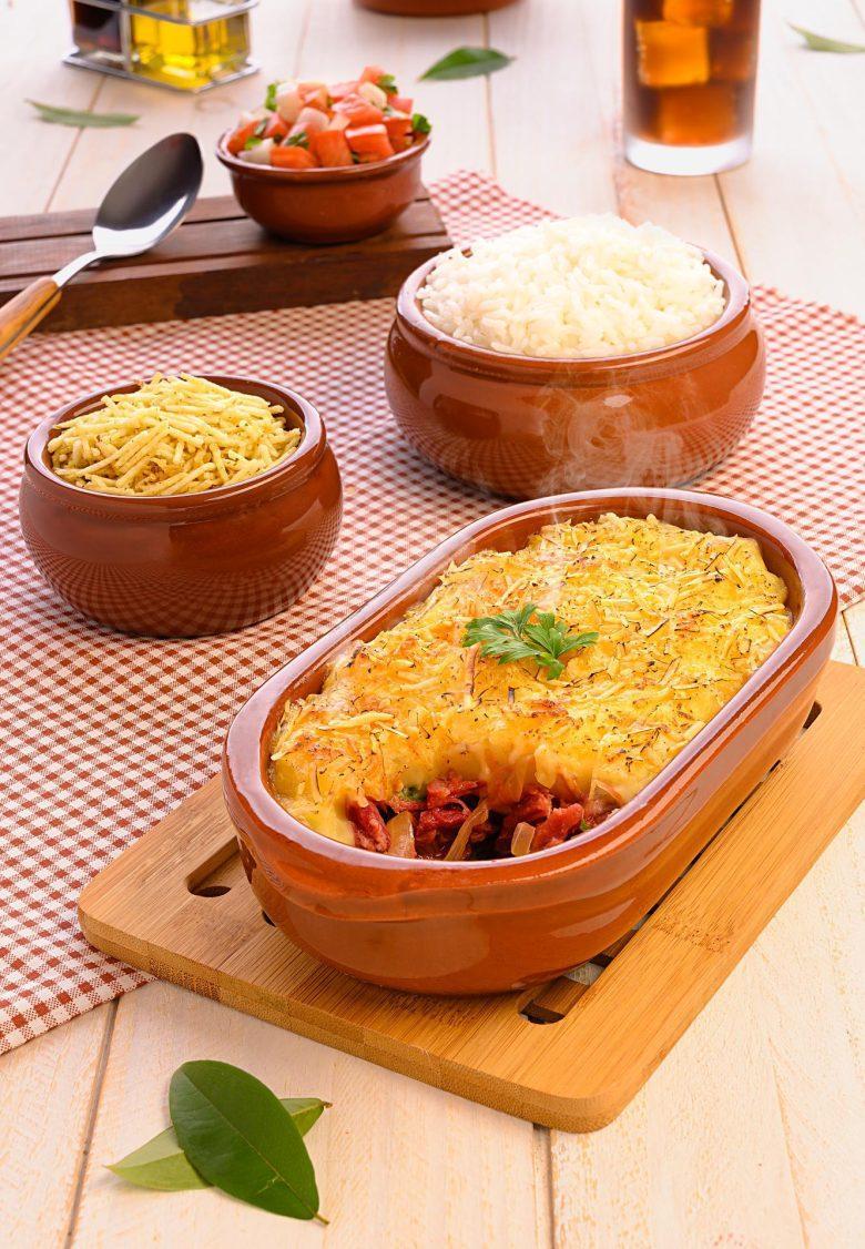 Escondidinho tropeiro