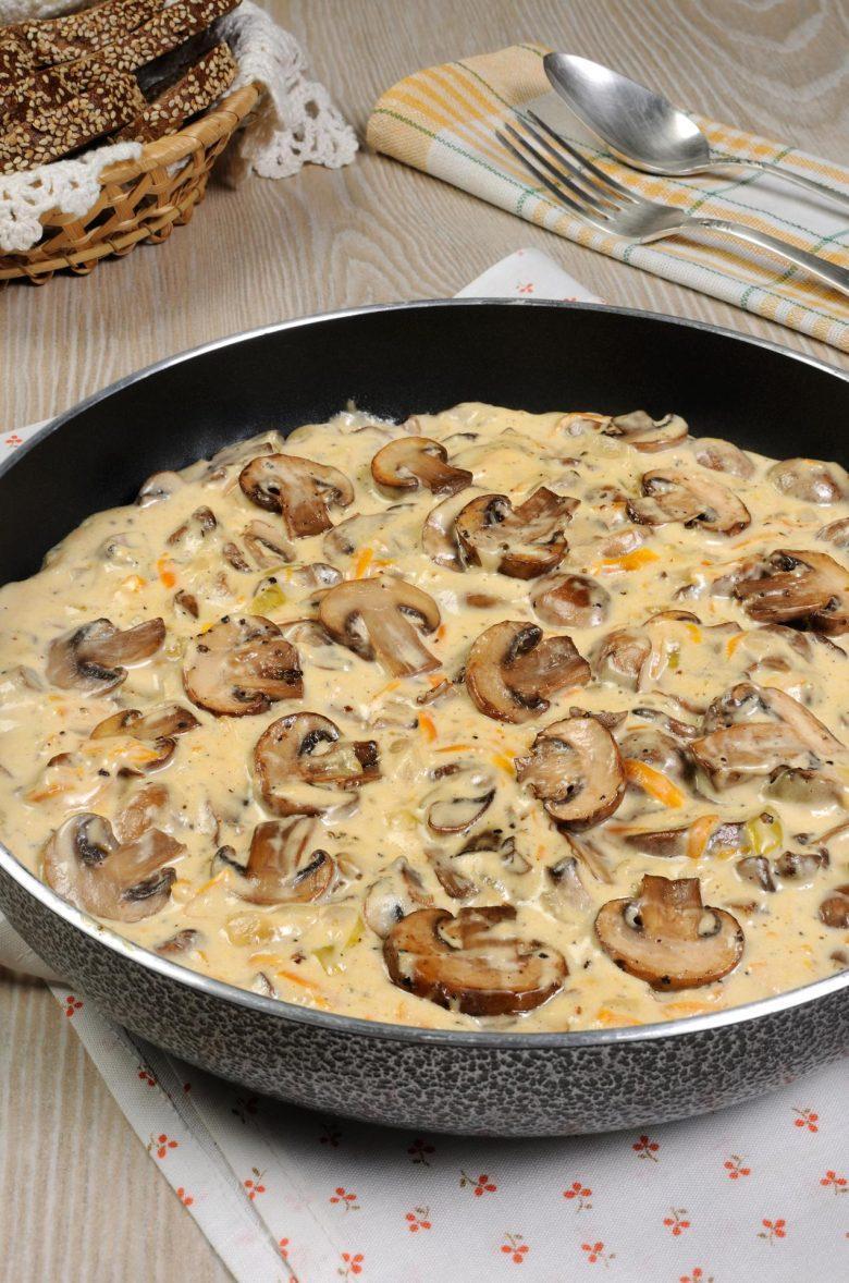 Frango ao creme de cogumelo