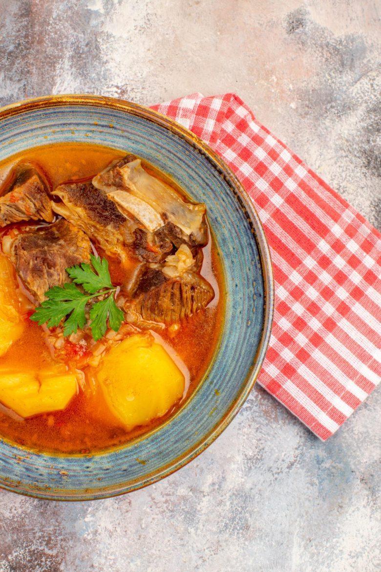 Caldo de vaca atolada