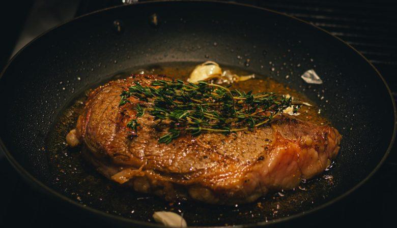 Bife com alecrim