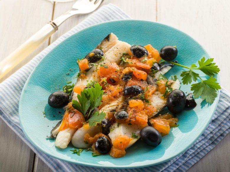 Bacalhau assado com azeitonas