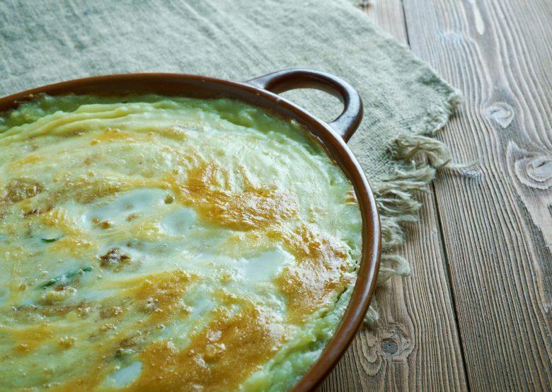 Camarão com espinafre gratinado