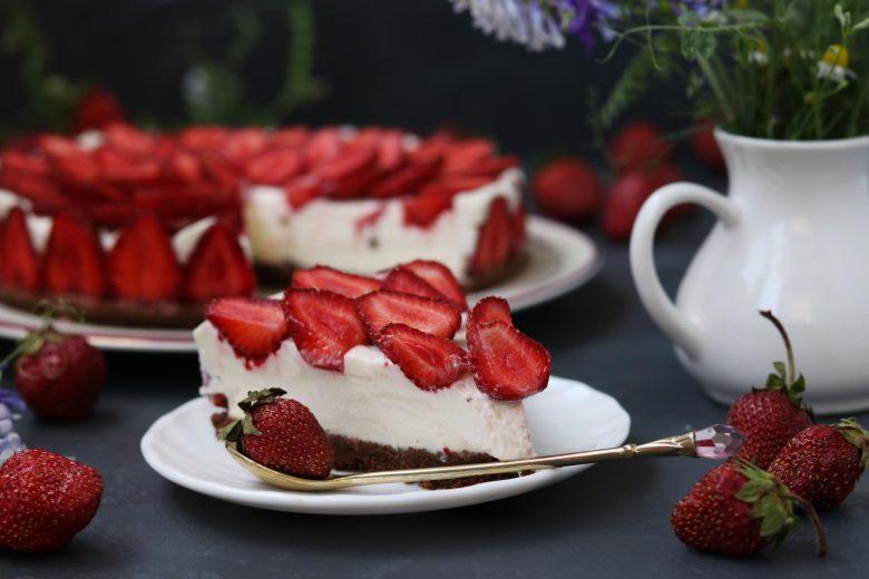Cheesecake com calda de morango light