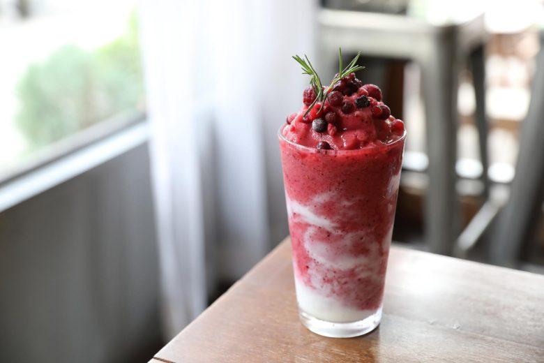Smothie proteico de frutas vermelhas