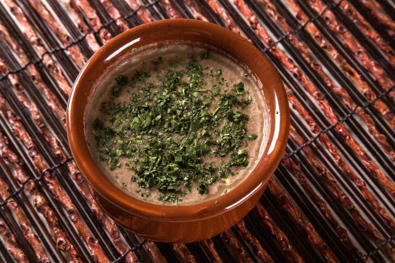 Sopa de feijão cremosa
