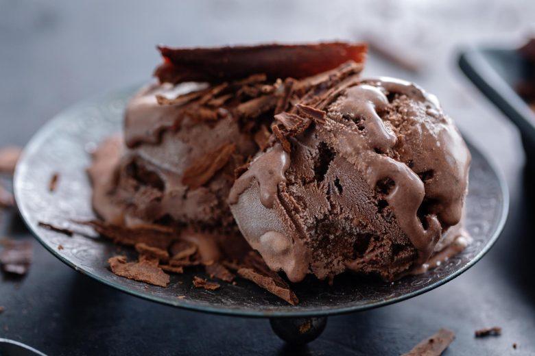 Sorvete proteico de chocolate