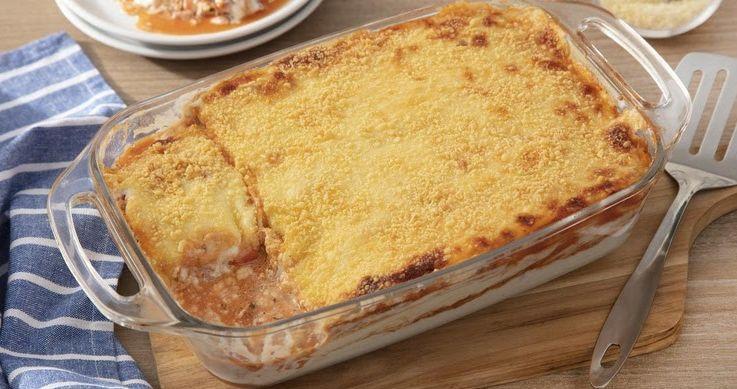 Lasanha à bolonhesa de frango