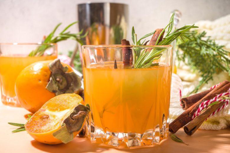 Suco de caqui e laranja