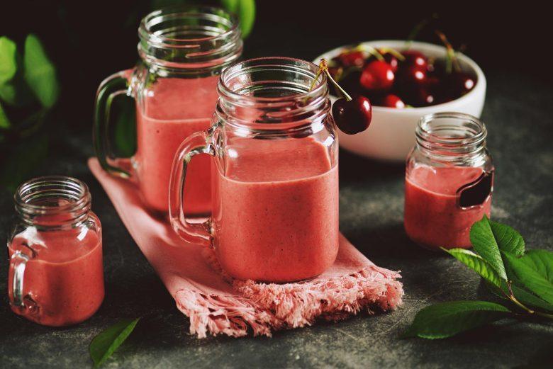 Suco de cereja, pêssego e pera