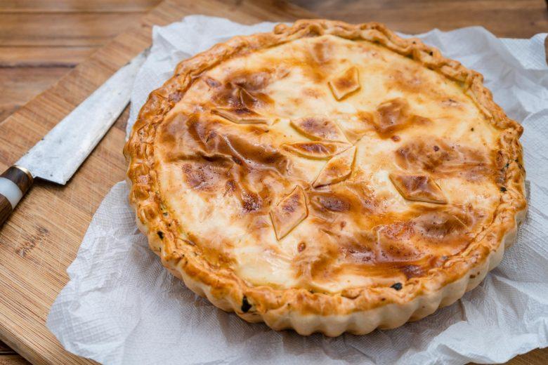 Torta de palmito com massa folhada