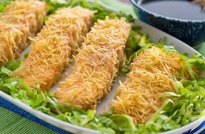Salmão em crosta de batata palha