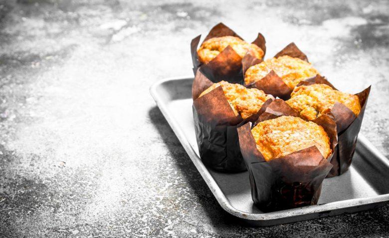 Muffin de banana verde