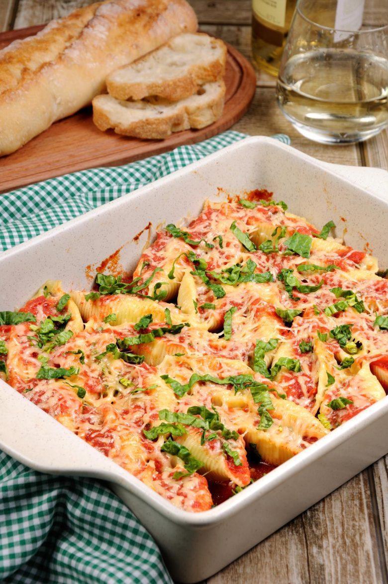 Conchiglione recheado de forno