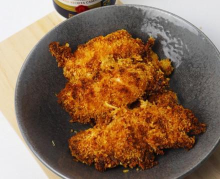 Filé empanado com molho de maionese