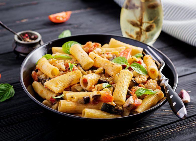 Macarrão com berinjela