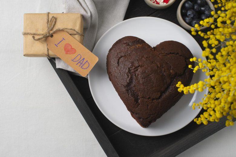 Bolo de chocolate e pistache