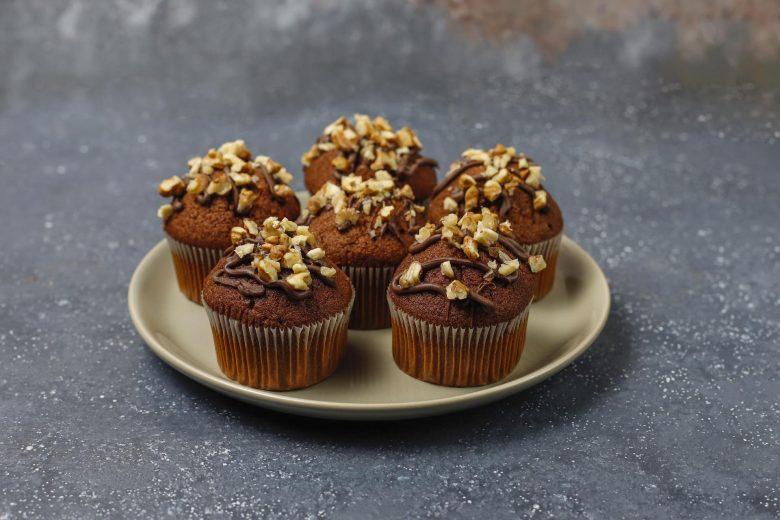 Cupcake de cenoura com chocolate