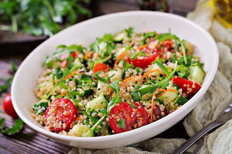 Salada de quinoa com lentilha