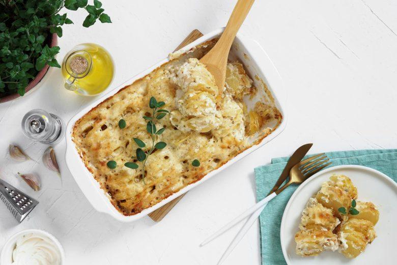 Batata gratinada com molho branco