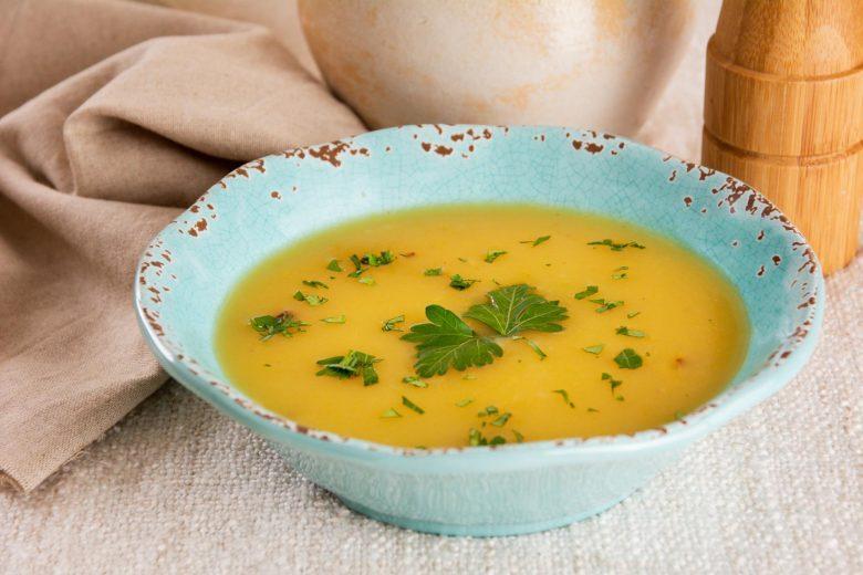 Sopa creme de mandioca