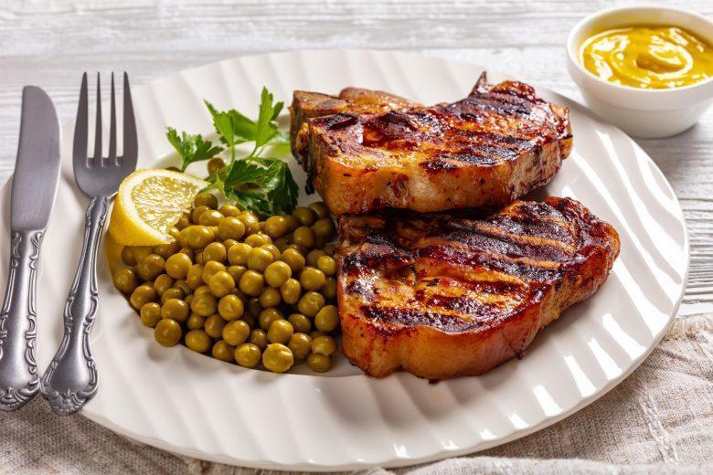 Bisteca de porco com limão