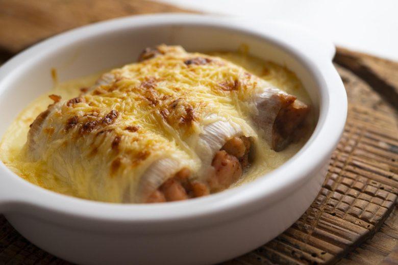 Canelone de mandioca e carne moída