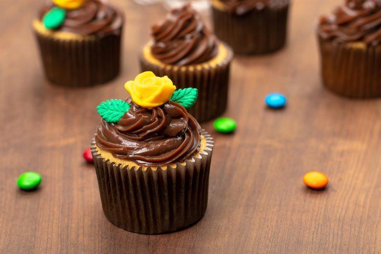 Cupcake de cenoura com brigadeiro