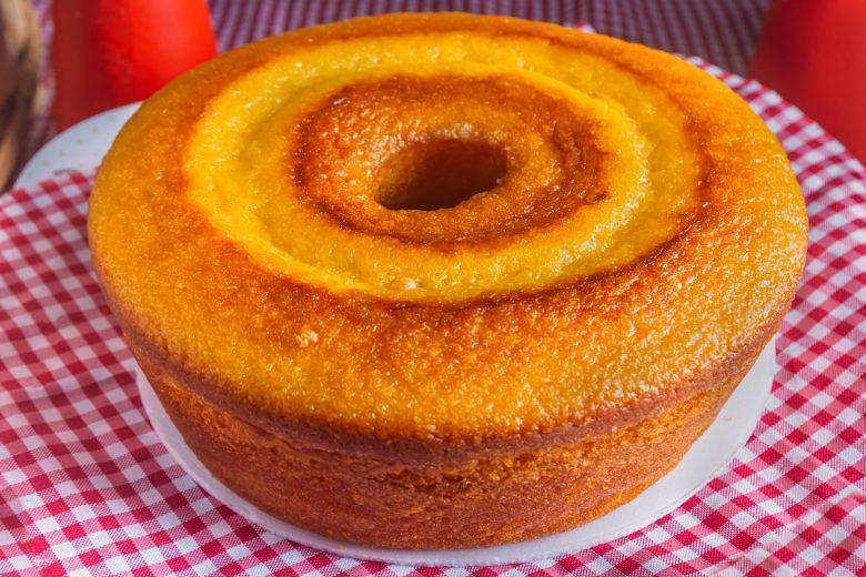 Bolo de fubá no liquidificador