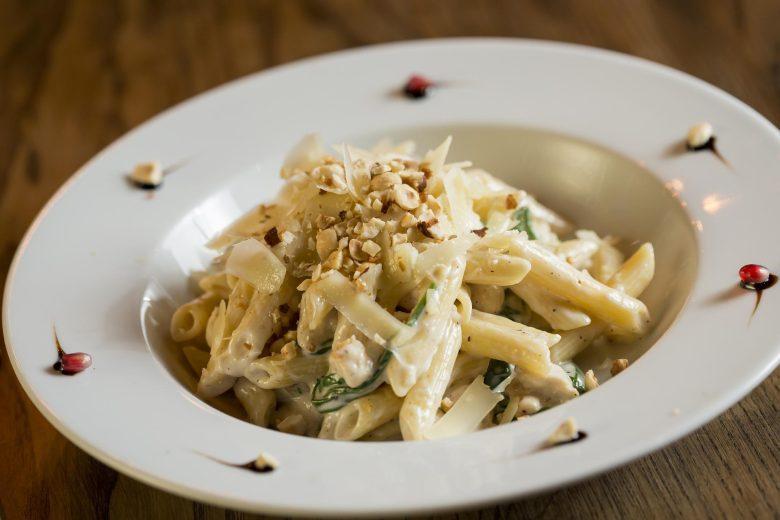 Penne ao molho branco