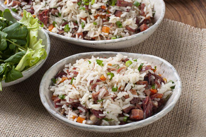 Arroz carreteiro superprático