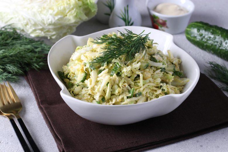 Salada refrescante de repolho