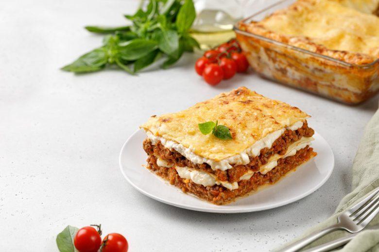 Lasanha de carne moída e ricota