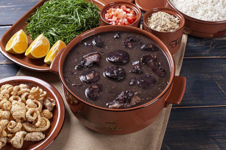 Feijoada típica