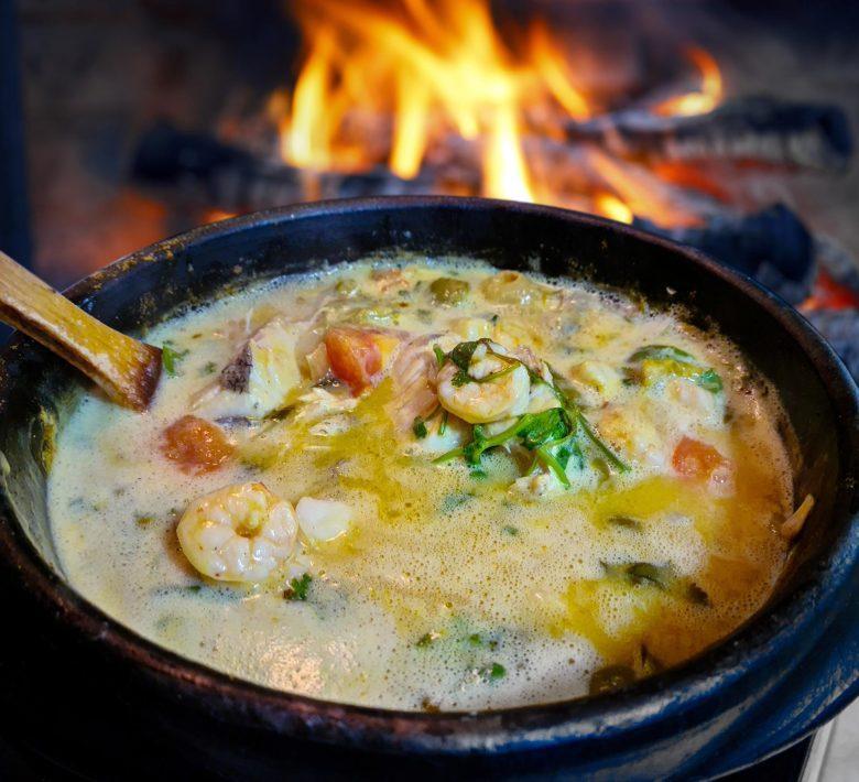 Moqueca de cação com camarão