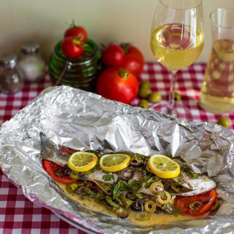 Peixe recheado pantaneiro