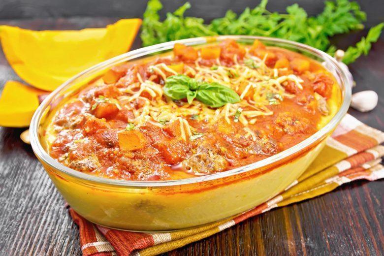 Polenta com almôndega