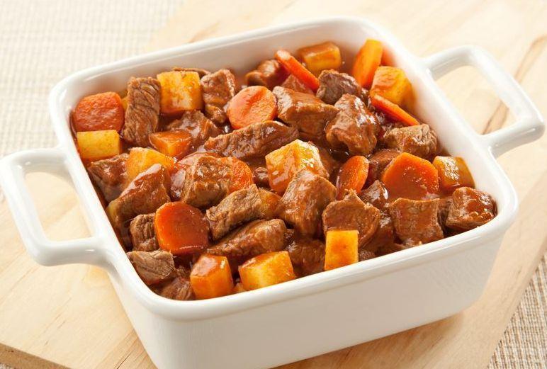 Picadinho especial de carne com legumes
