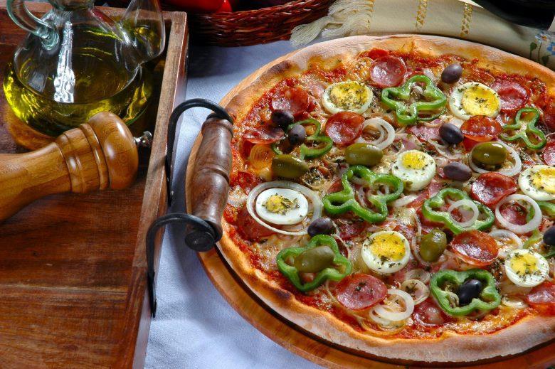 Pizza portuguesa de frigideira
