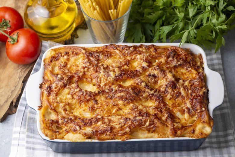 Macarrão gratinado de feta