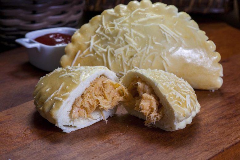 Pastel de frango assado