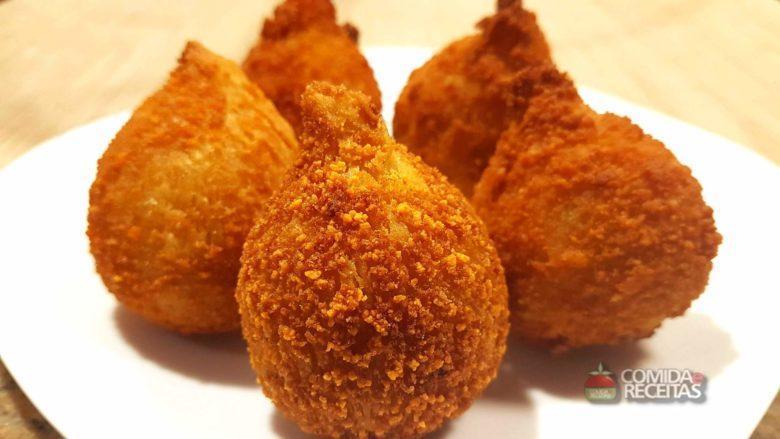 Coxinha frango crocante