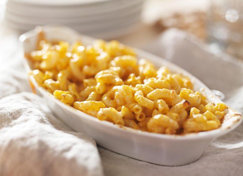 Macarrão ao molho branco de catupiry e requeijão
