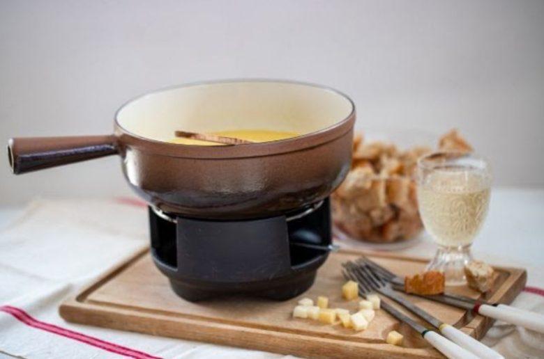 Fondue de queijo vegano