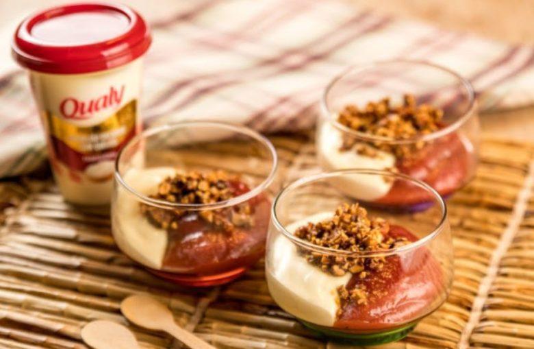 Goiabada com requeijão e farofinha de amendoim 