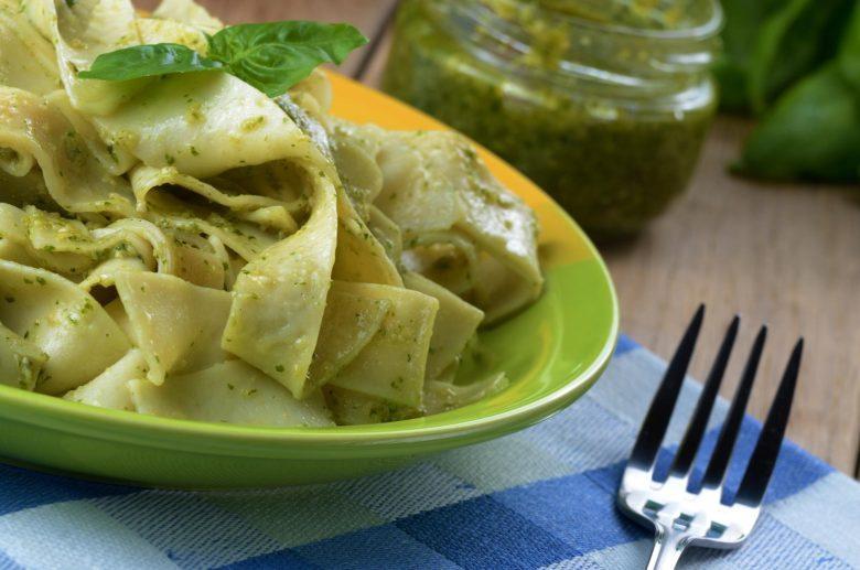 Parpadelle ao molho de brócolis