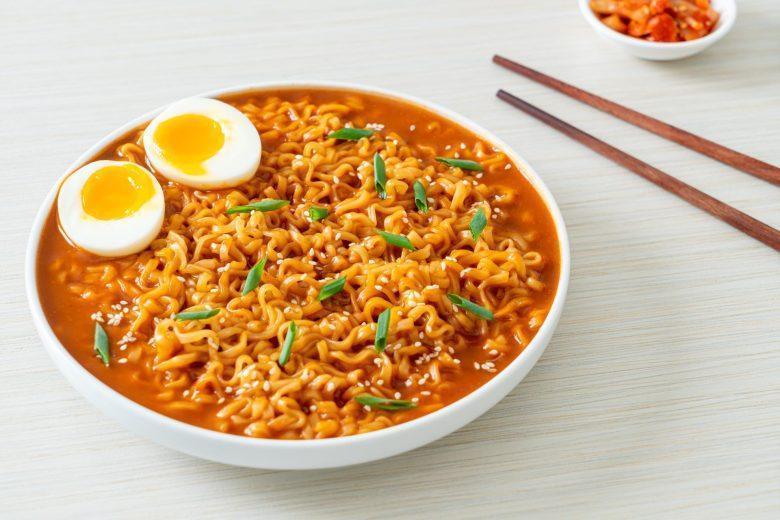 Macarrão instantâneo turbinado