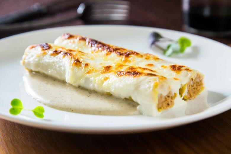 Canelone de frango e queijo