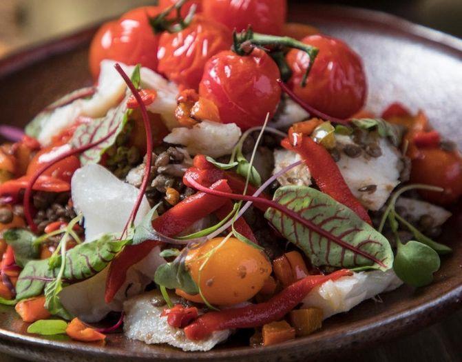 Salada de lentilhas com bacalhau