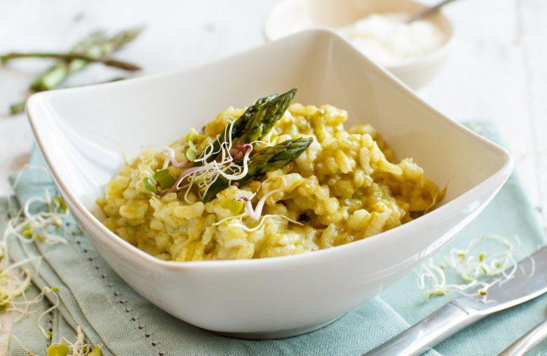 Risoto de aspargo e camembert